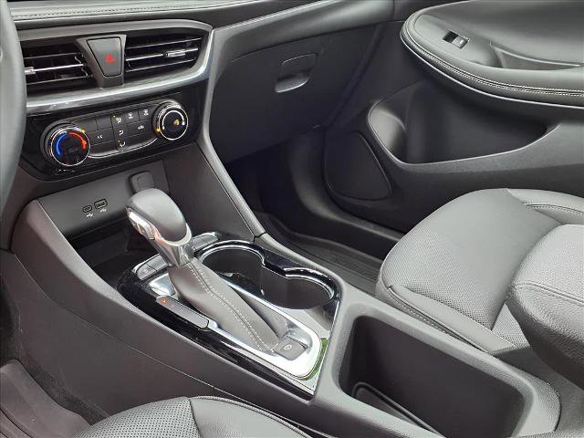 Used 2024 Buick Encore GX Sport Touring w/ Experience Buick Package image 12
