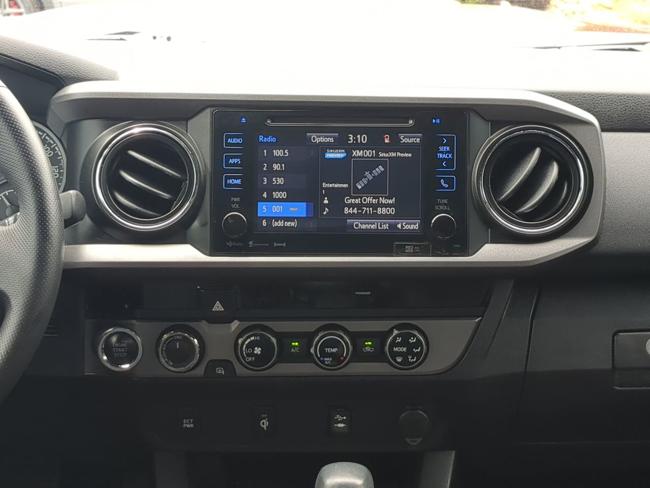 Used 2017 Toyota Tacoma TRD Sport w/ Tow Package (A/T) AWD/4WD image 16