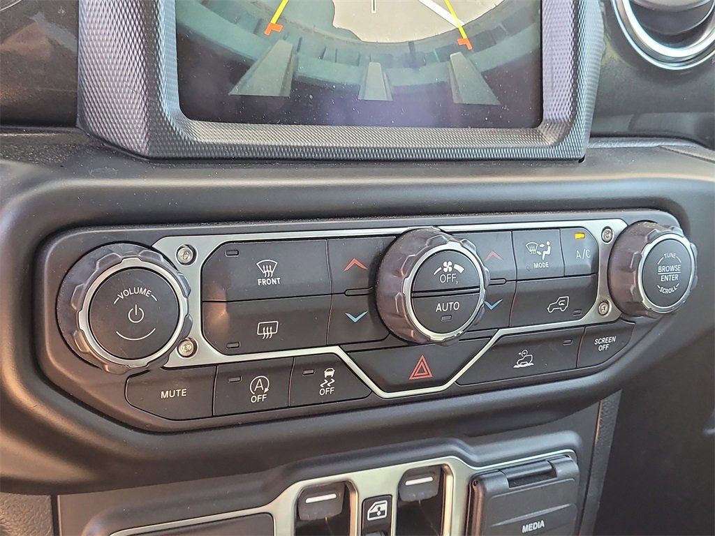 Used 2022 Jeep Wrangler Unlimited Rubicon image 24