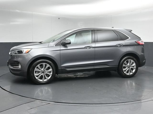 Certified 2024 Ford Edge Titanium AWD/4WD image 4