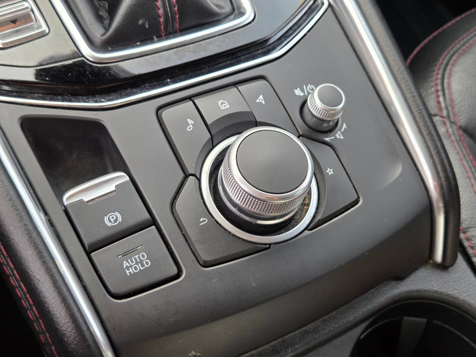 Used 2024 MAZDA CX-5 Carbon Edition image 25