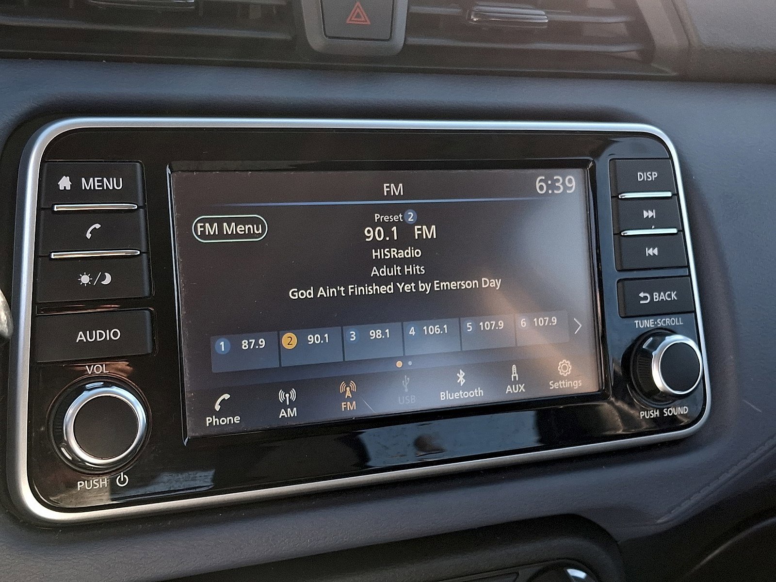 Used 2024 Nissan Versa SV image 15