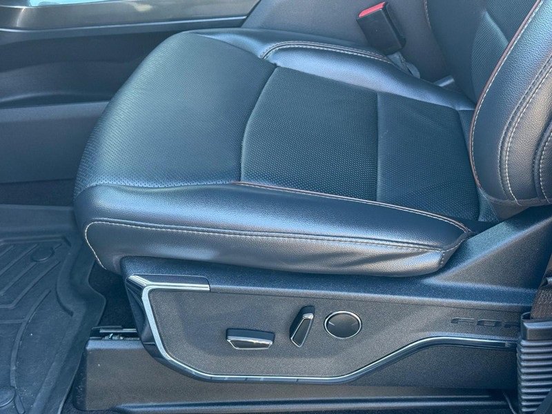 Certified 2021 Ford F150 Lariat w/ Equipment Group 502A High image 22