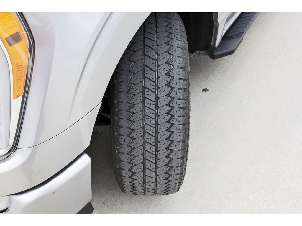 Certified 2022 Ford F150 XLT w/ Equipment Group 302A High image 28