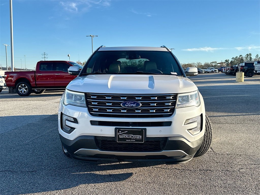 Certified 2017 Ford Explorer Limited w/ Equipment Group 301A image 6