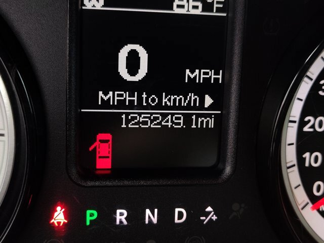 Used 2018 RAM 1500 Express AWD/4WD image 39