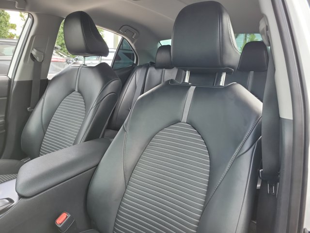 Used 2024 Toyota Camry SE w/ Convenience Package FWD image 19