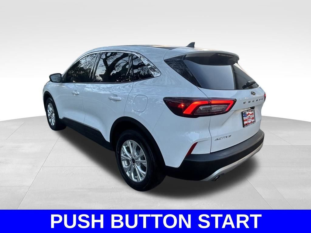 Certified 2024 Ford Escape Active w/ Cold Weather Package image 5