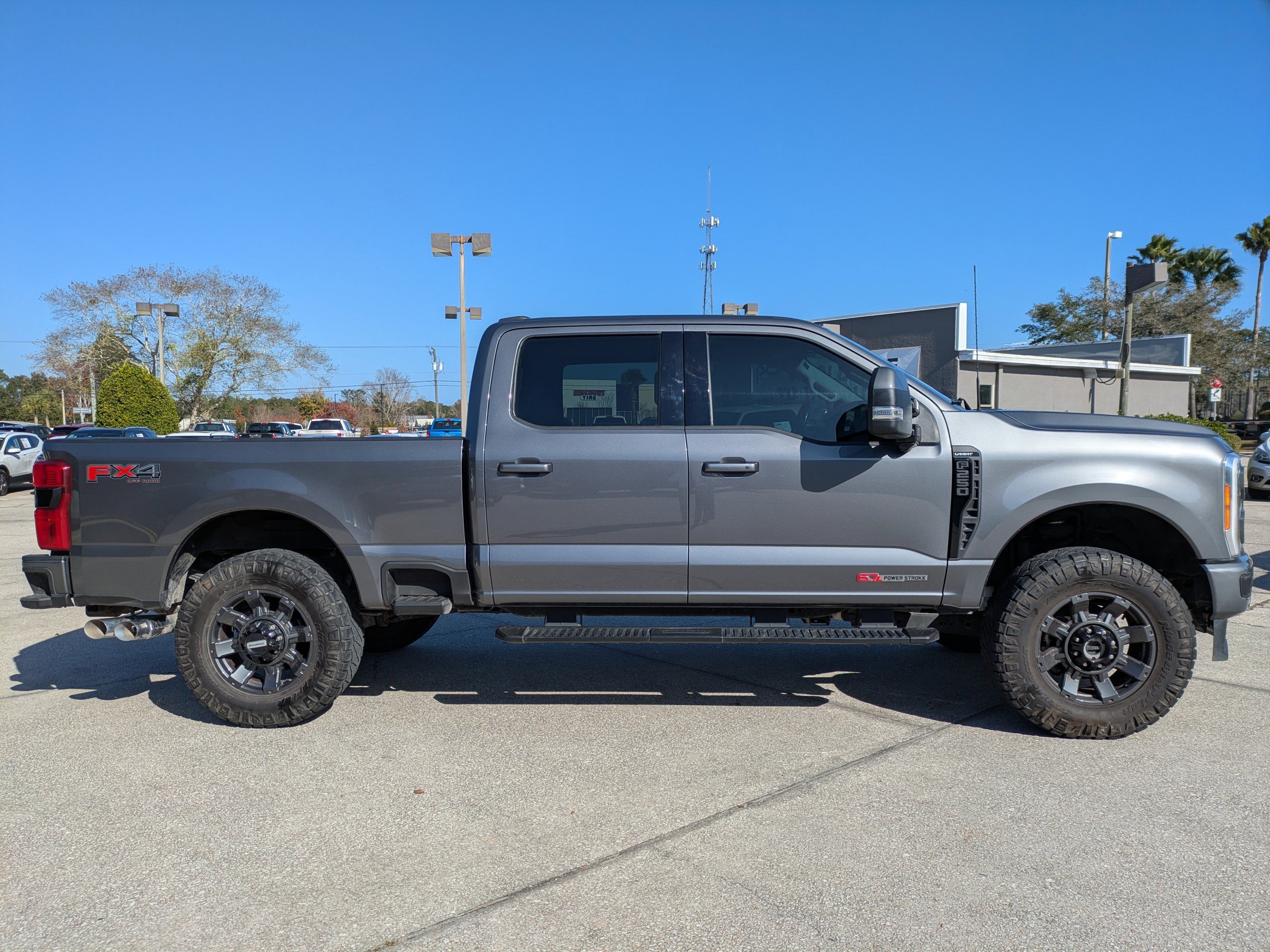 Certified 2023 Ford F250 Lariat w/ Lariat Ultimate Package image 3