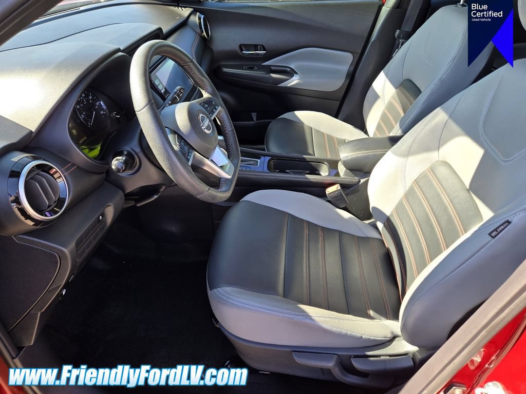 Used 2023 Nissan Kicks SR w/ SR Premium Package FWD image 6