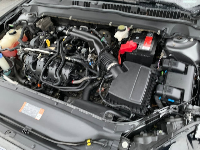 Certified 2020 Ford Fusion SE AWD/4WD image 27