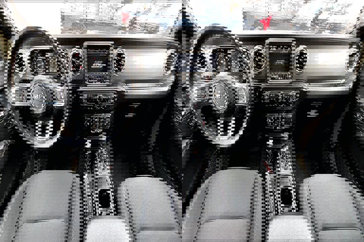 Used 2020 Jeep Gladiator Overland image 17