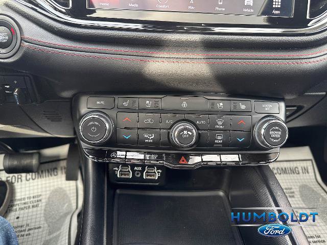 Used 2023 Dodge Durango GT image 24