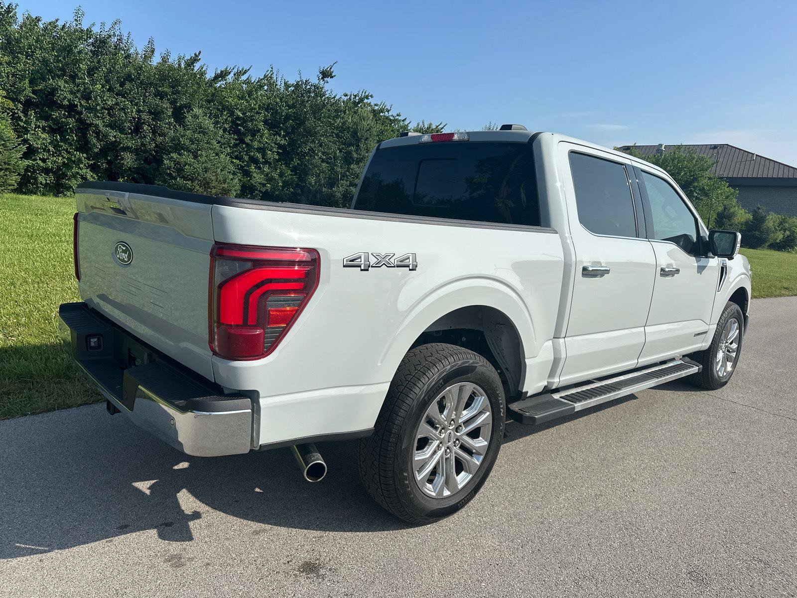 Certified 2024 Ford F150 Lariat w/ Equipment Group 502A High AWD/4WD image 15