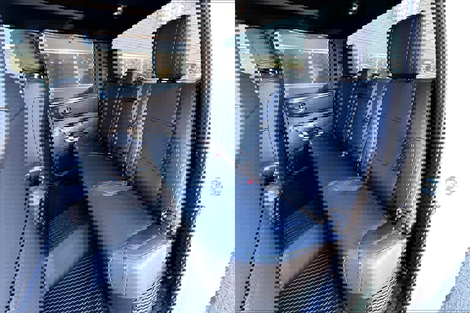 Used 2025 Toyota Tundra Platinum image 24