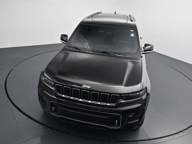 Used 2025 Jeep Grand Cherokee L Overland w/ Luxury Tech Group IV AWD/4WD image 27