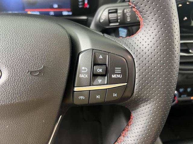 Certified 2024 Ford Escape ST-Line AWD/4WD image 15
