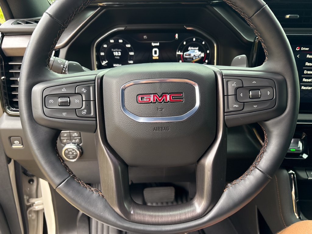 Used 2026 GMC Sierra 1500 AT4 w/ AT4 Premium Package AWD/4WD image 9
