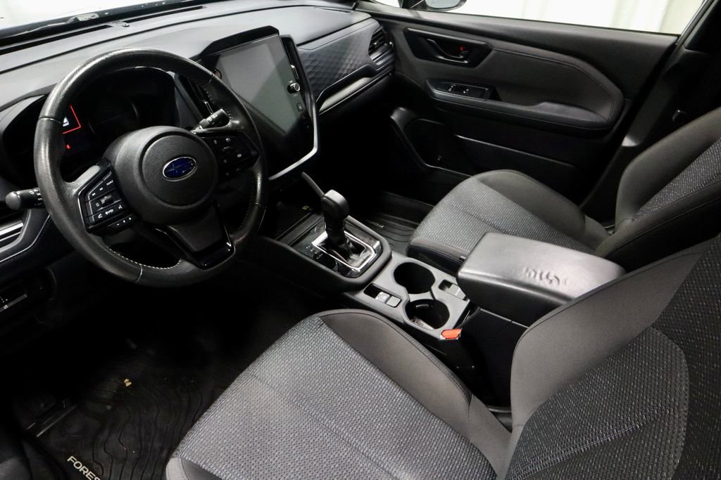 Used 2025 Subaru Forester Premium w/ Convenience Package #1 image 23