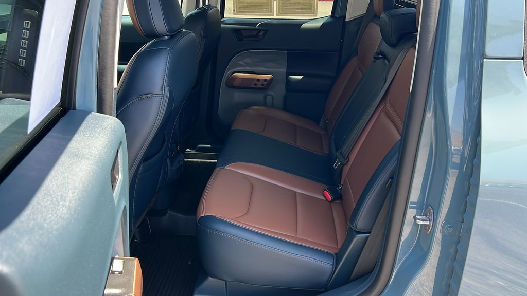 Certified 2022 Ford Maverick Lariat w/ Lariat Luxury Package FWD image 11
