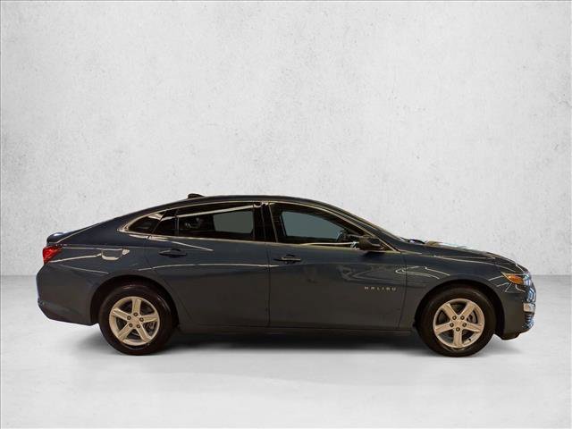 Used 2025 Chevrolet Malibu LS FWD image 4