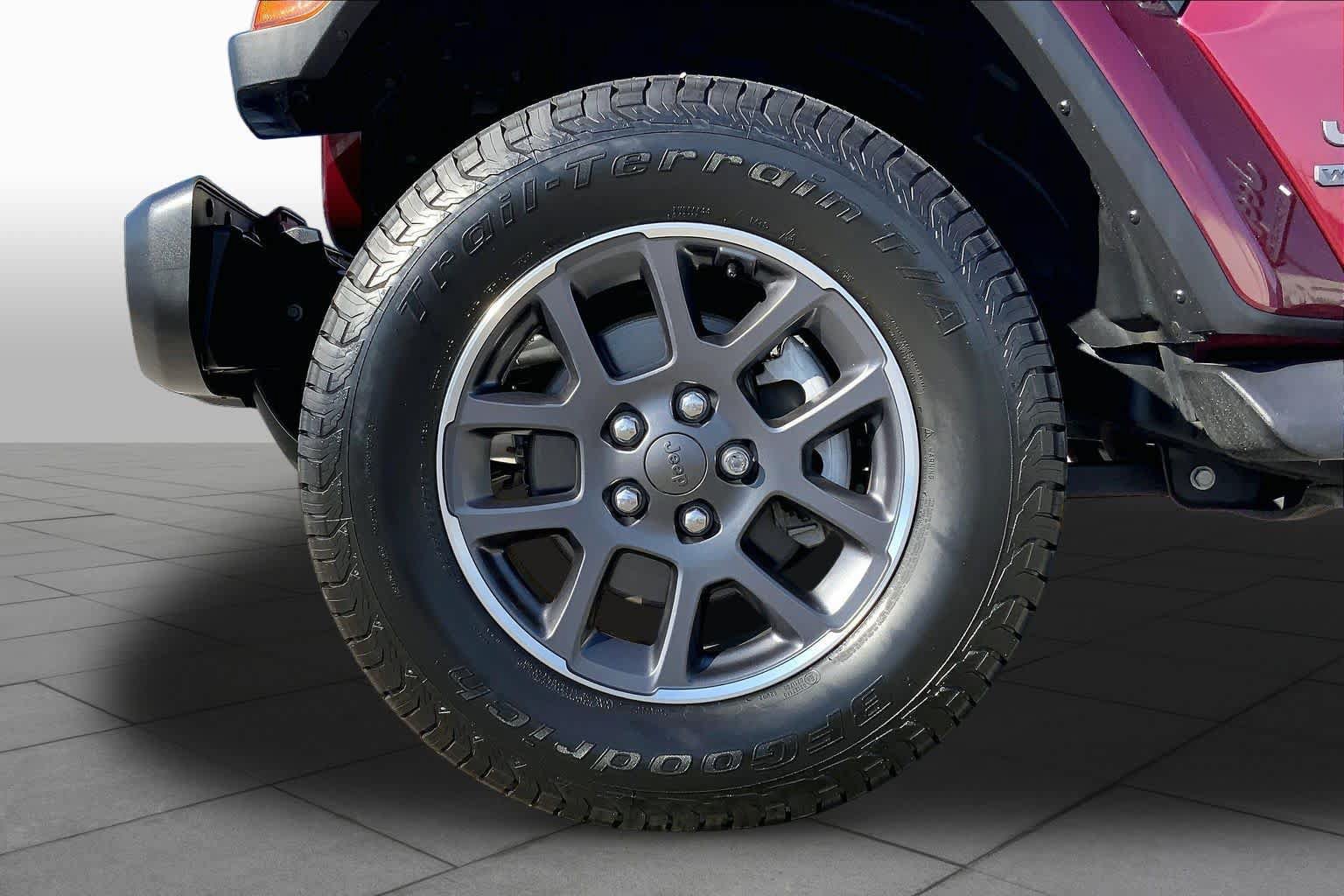 Used 2021 Jeep Wrangler Unlimited Sport AWD/4WD image 10