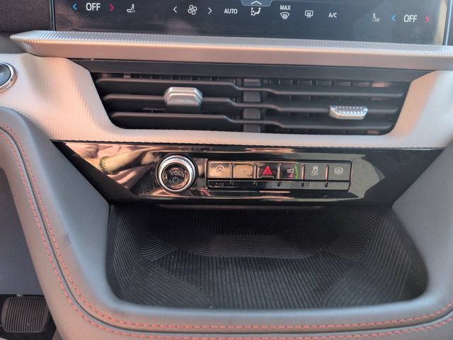 Certified 2025 Ford Explorer Active AWD/4WD image 22