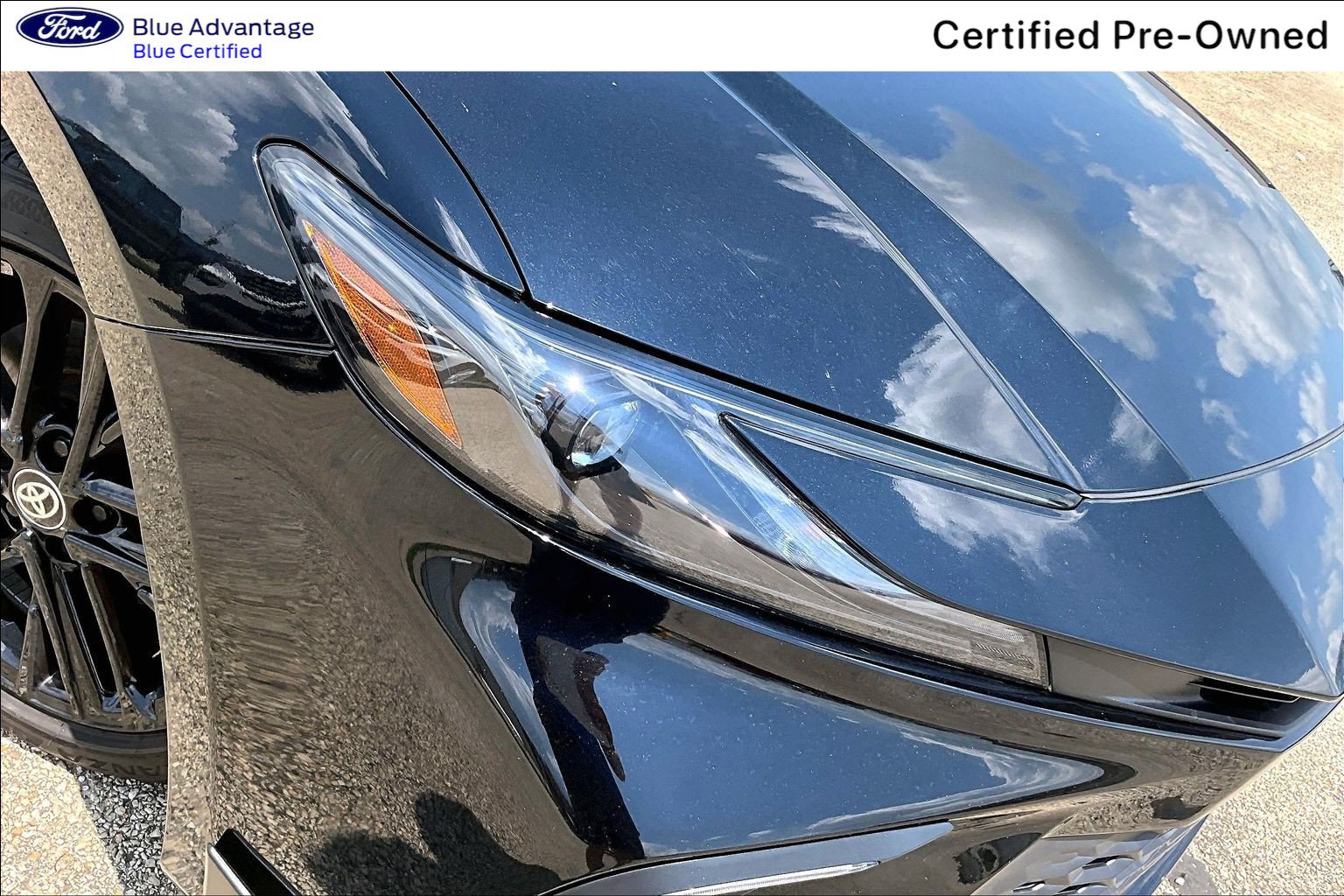 Used 2025 Toyota Camry SE w/ Convenience Package FWD image 27