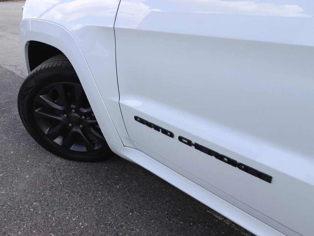 Used 2019 Jeep Grand Cherokee High Altitude image 3