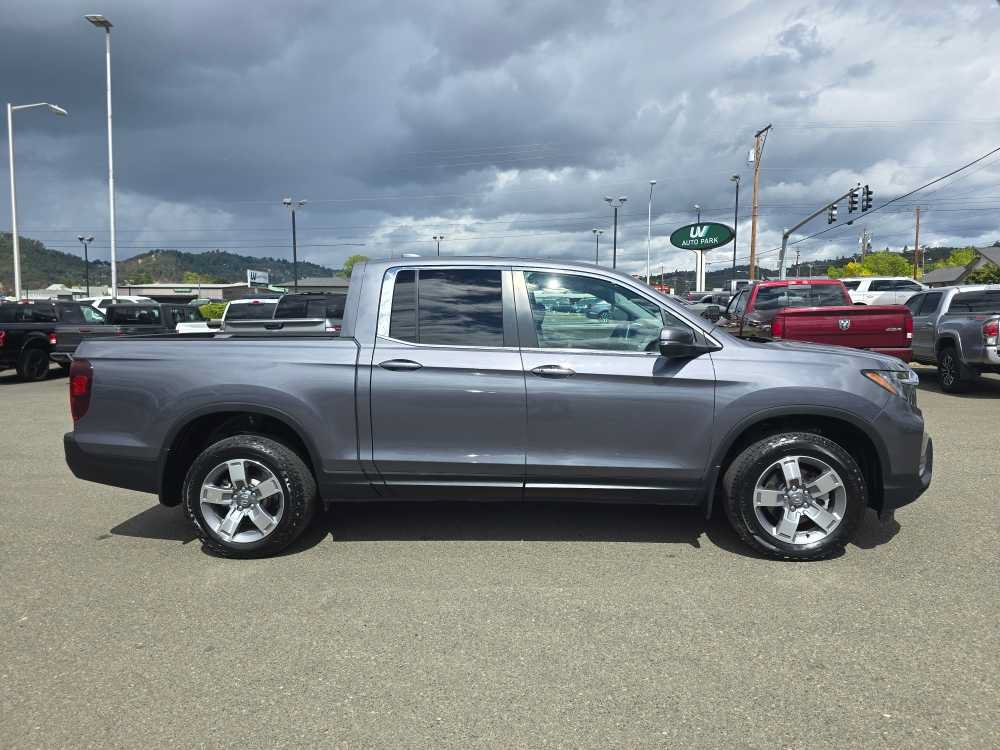 Used 2025 Honda Ridgeline RTL image 6