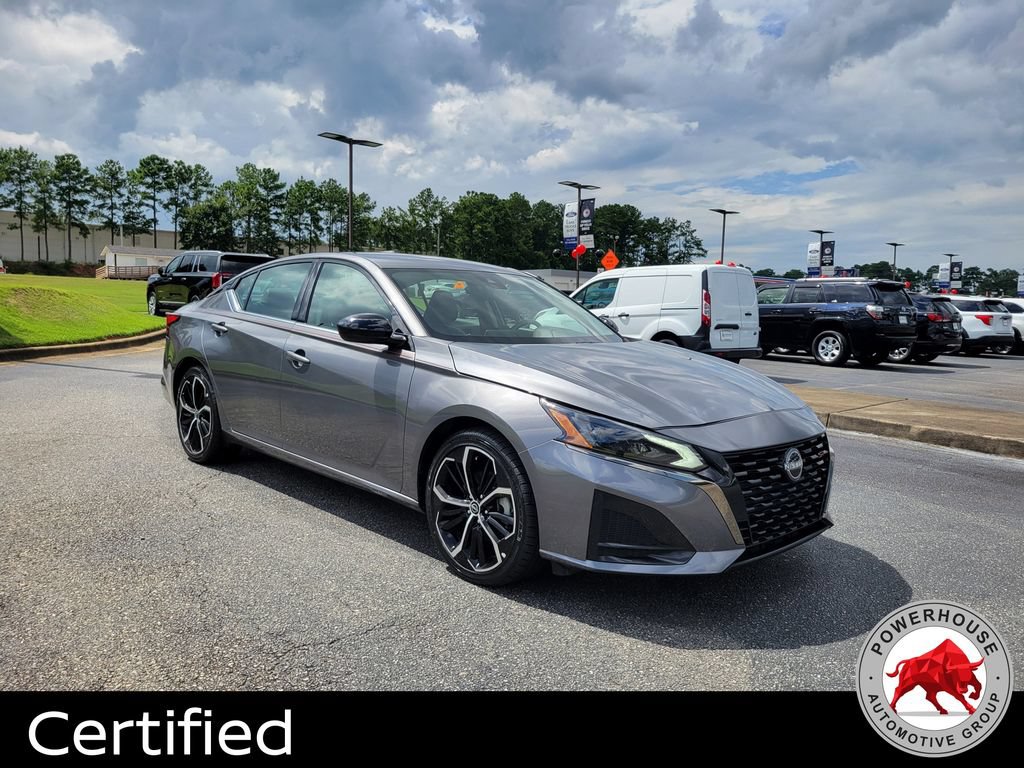 Used 2024 Nissan Altima 2.5 SR FWD image 8