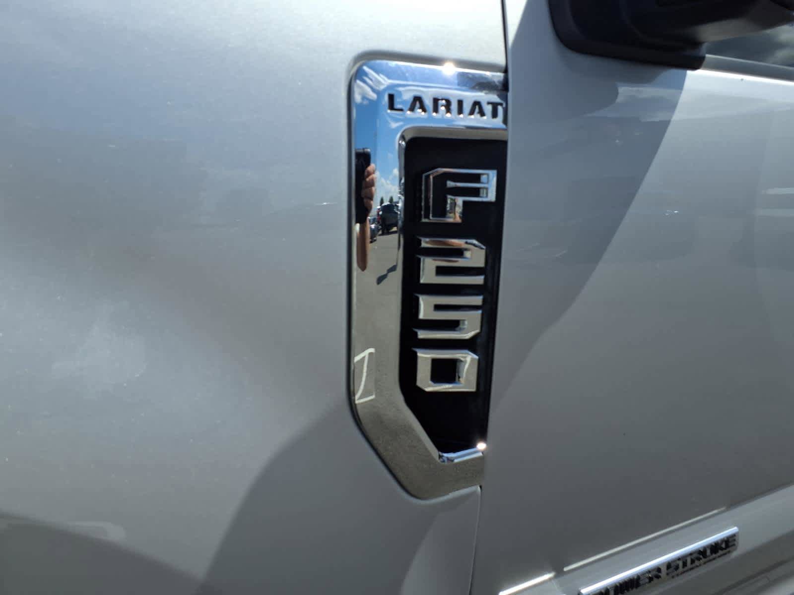 Certified 2017 Ford F250 Lariat w/ Lariat Ultimate Package AWD/4WD image 7