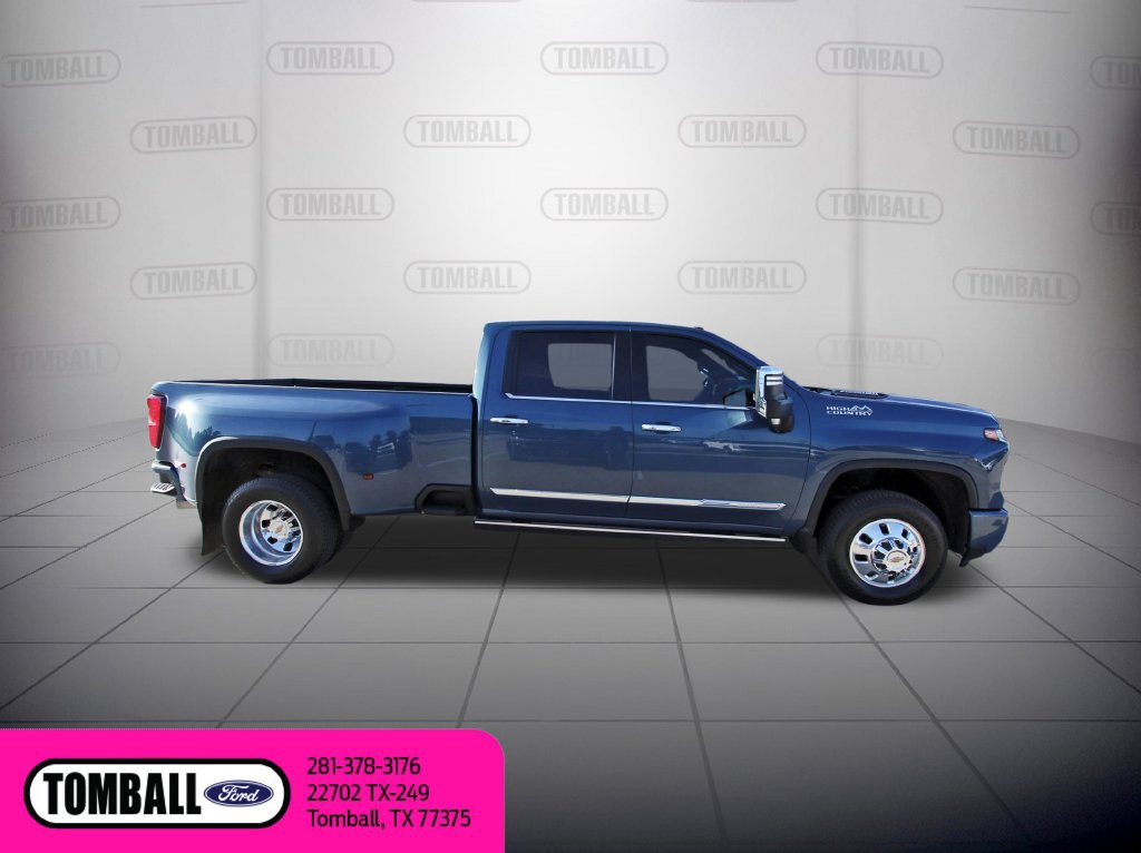 Used 2024 Chevrolet Silverado 3500 High Country w/ High Country Premium Package AWD/4WD image 7