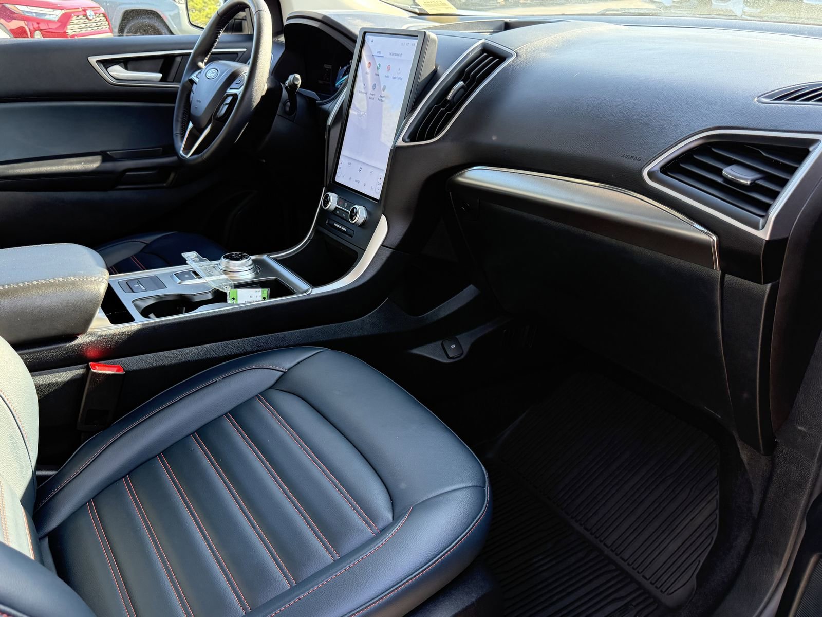 Certified 2024 Ford Edge SEL w/ Sport Appearance Package image 11