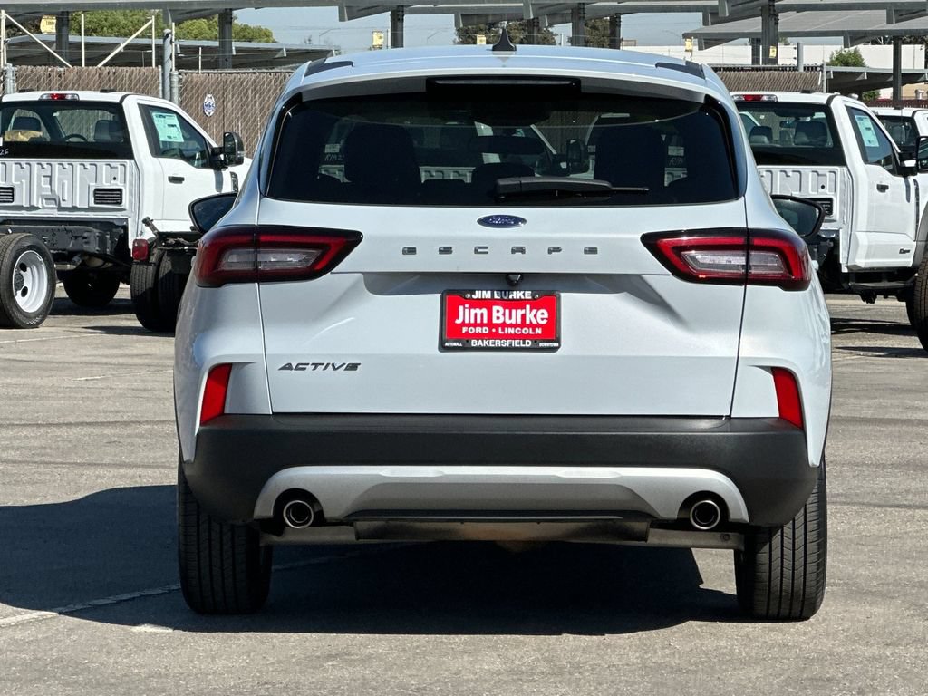 Certified 2025 Ford Escape Active FWD image 4