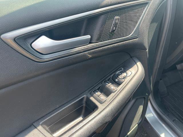 Certified 2024 Ford Edge SE image 14