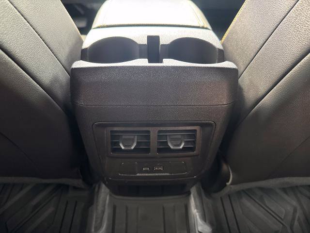 Used 2023 Chevrolet Colorado ZR2 w/ ZR2 Convenience Package III AWD/4WD image 21