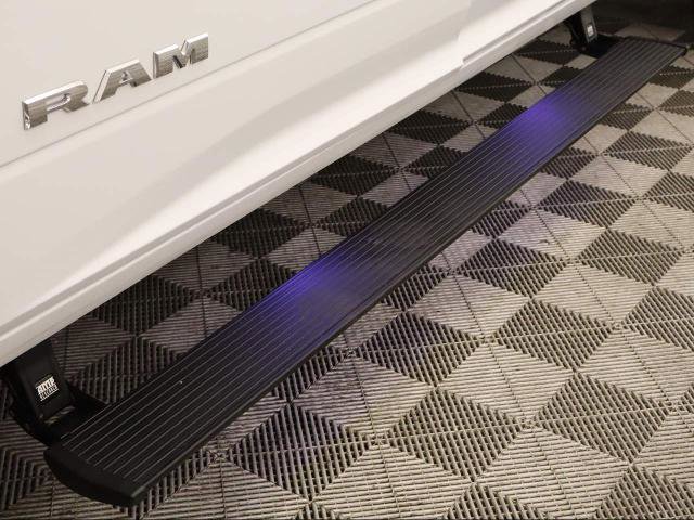 Used 2024 RAM 3500 Laramie image 17