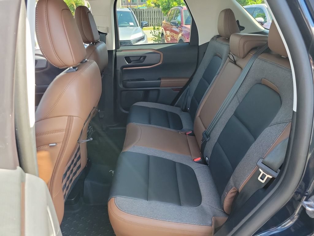 Certified 2023 Ford Bronco Sport Outer Banks AWD/4WD image 18