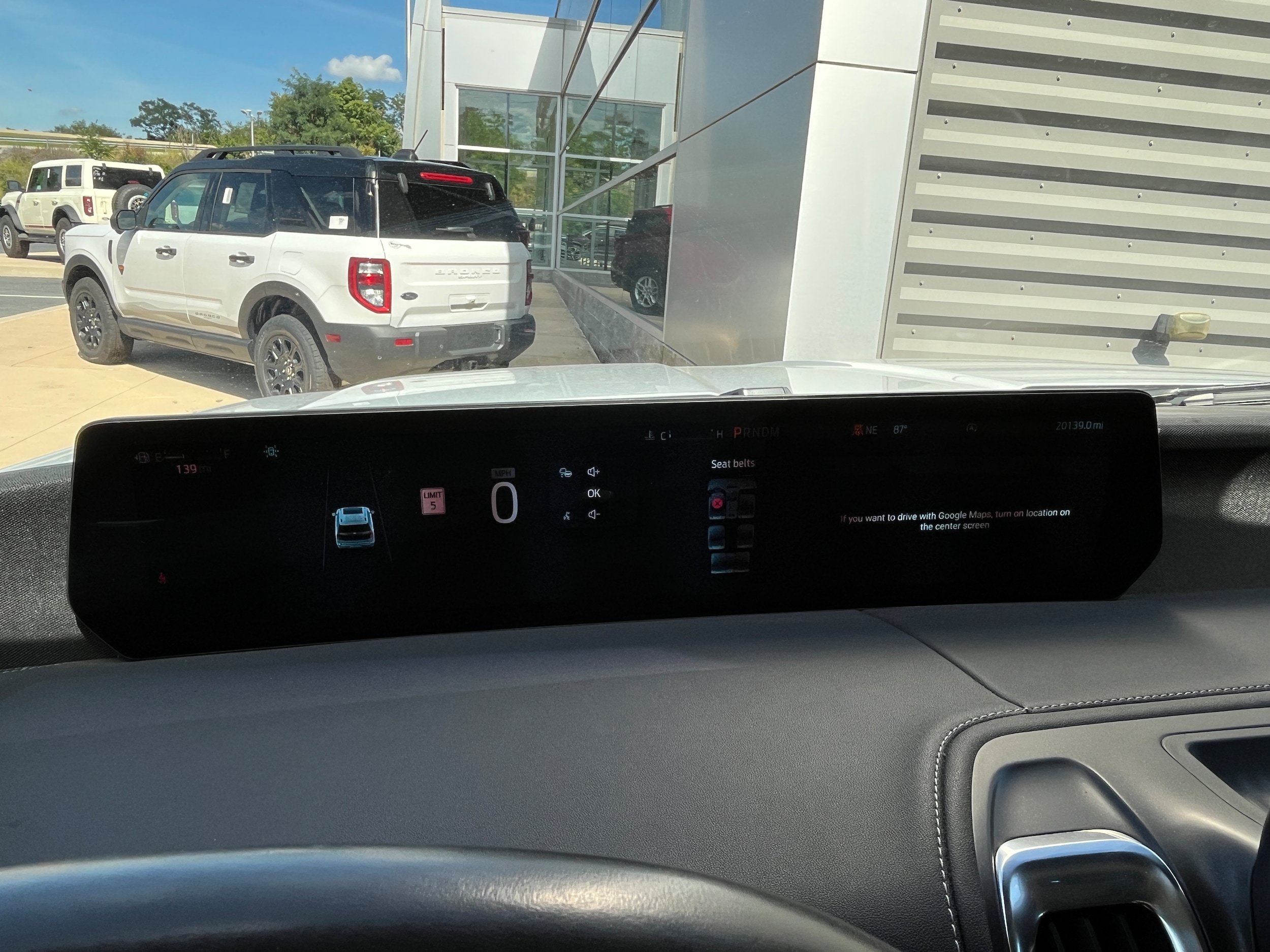 Certified 2025 Ford Expedition Platinum AWD/4WD image 21