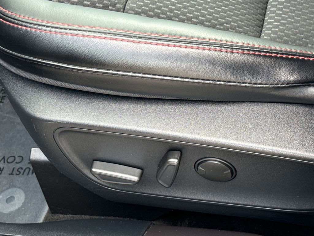 Certified 2024 Ford Escape ST-Line w/ Tech Pack #1 image 24