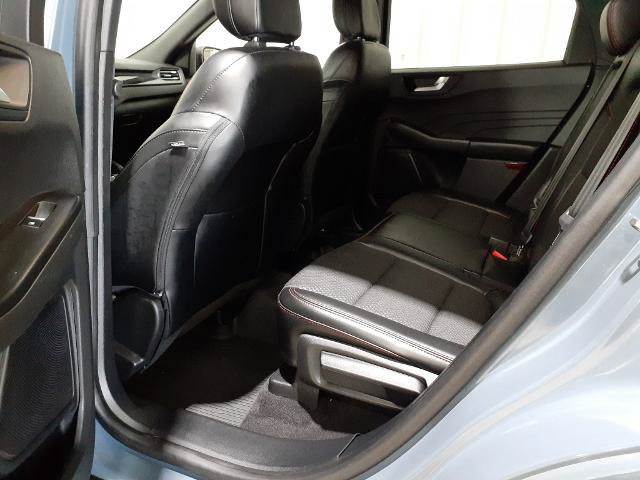 Certified 2023 Ford Escape ST-Line AWD/4WD image 9