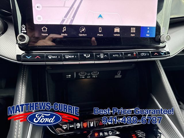Used 2025 Jeep Grand Wagoneer L Series II Obsidian w/ Quick Order Packagew 28T AWD/4WD image 22