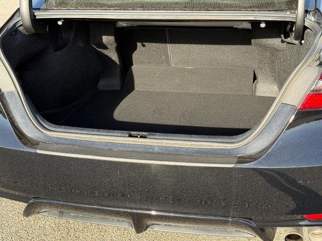 Used 2023 Toyota Camry SE image 6