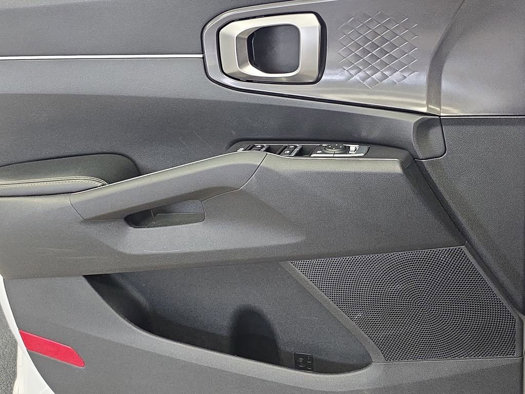 Used 2021 Kia Sorento S w/ Panoramic Sunroof Package AWD/4WD image 24