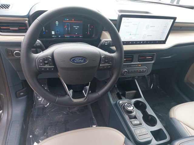 Certified 2025 Ford Maverick Lariat w/ 4K Tow Package image 15