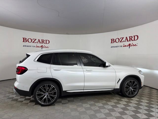 Used 2024 BMW X3 xDrive30i w/ Premium Package AWD/4WD image 9