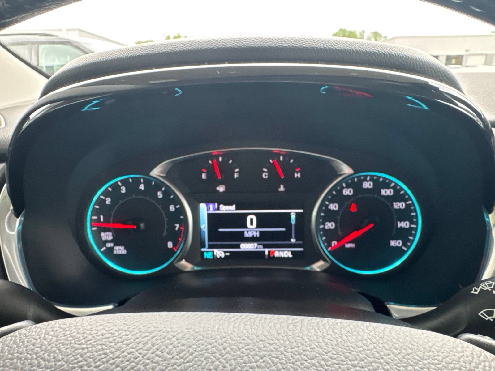 Used 2019 Chevrolet Traverse LT FWD image 28