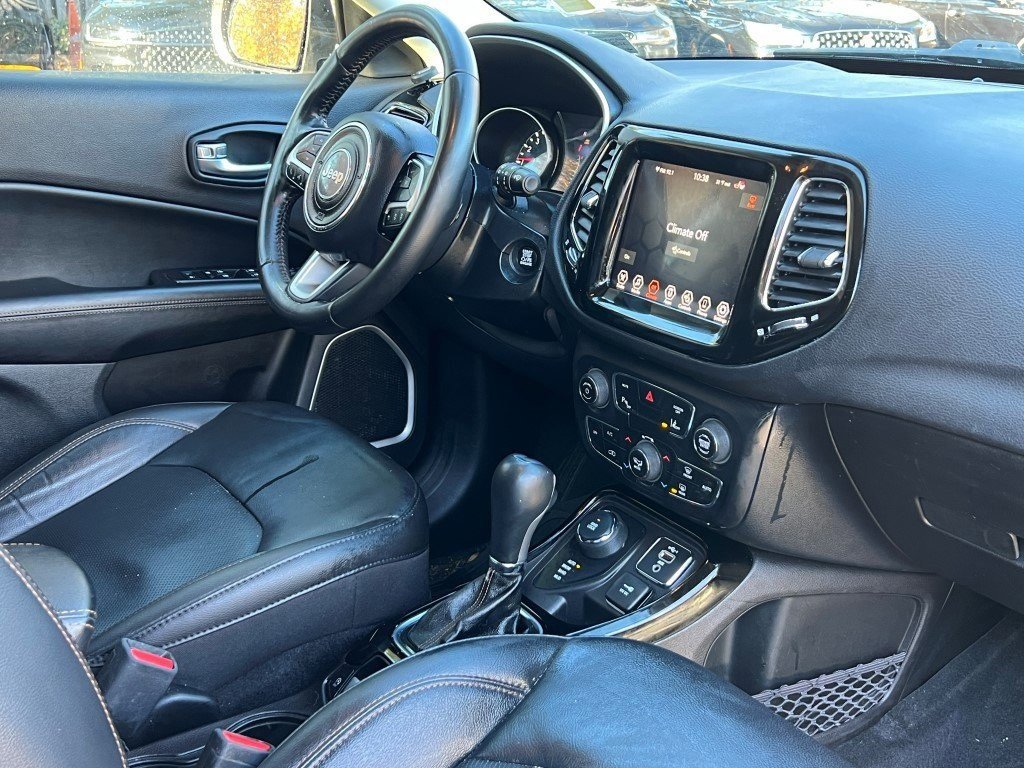 Used 2021 Jeep Compass Limited image 9