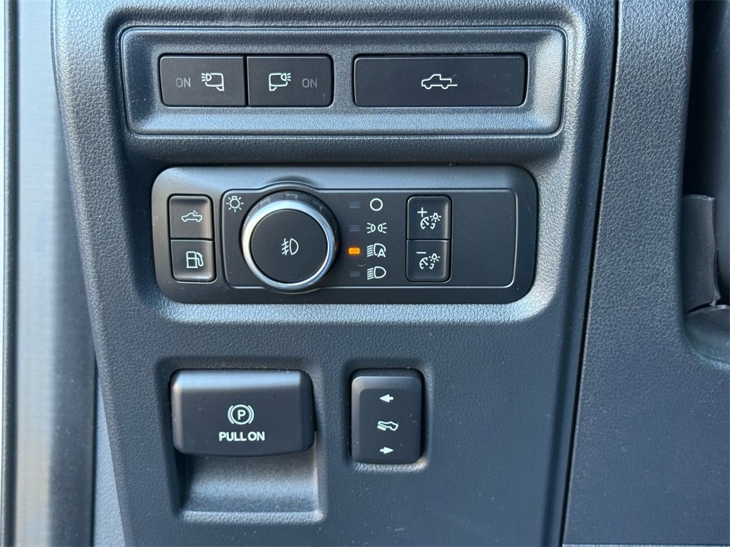 Certified 2021 Ford F150 Platinum w/ Equipment Group 701A High image 17